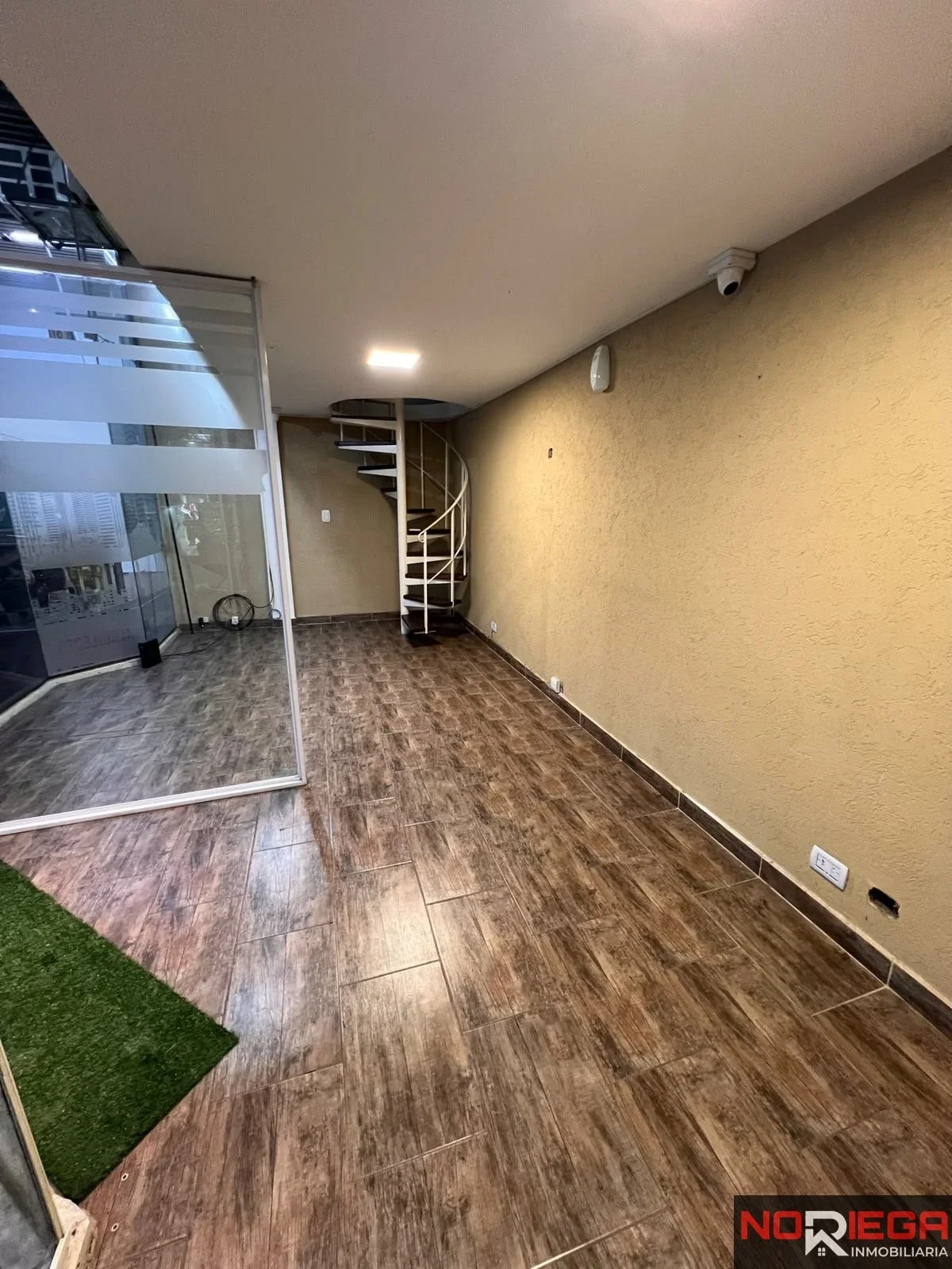 Local comercial en alquiler ubicado en San Miguel - Imagen 2