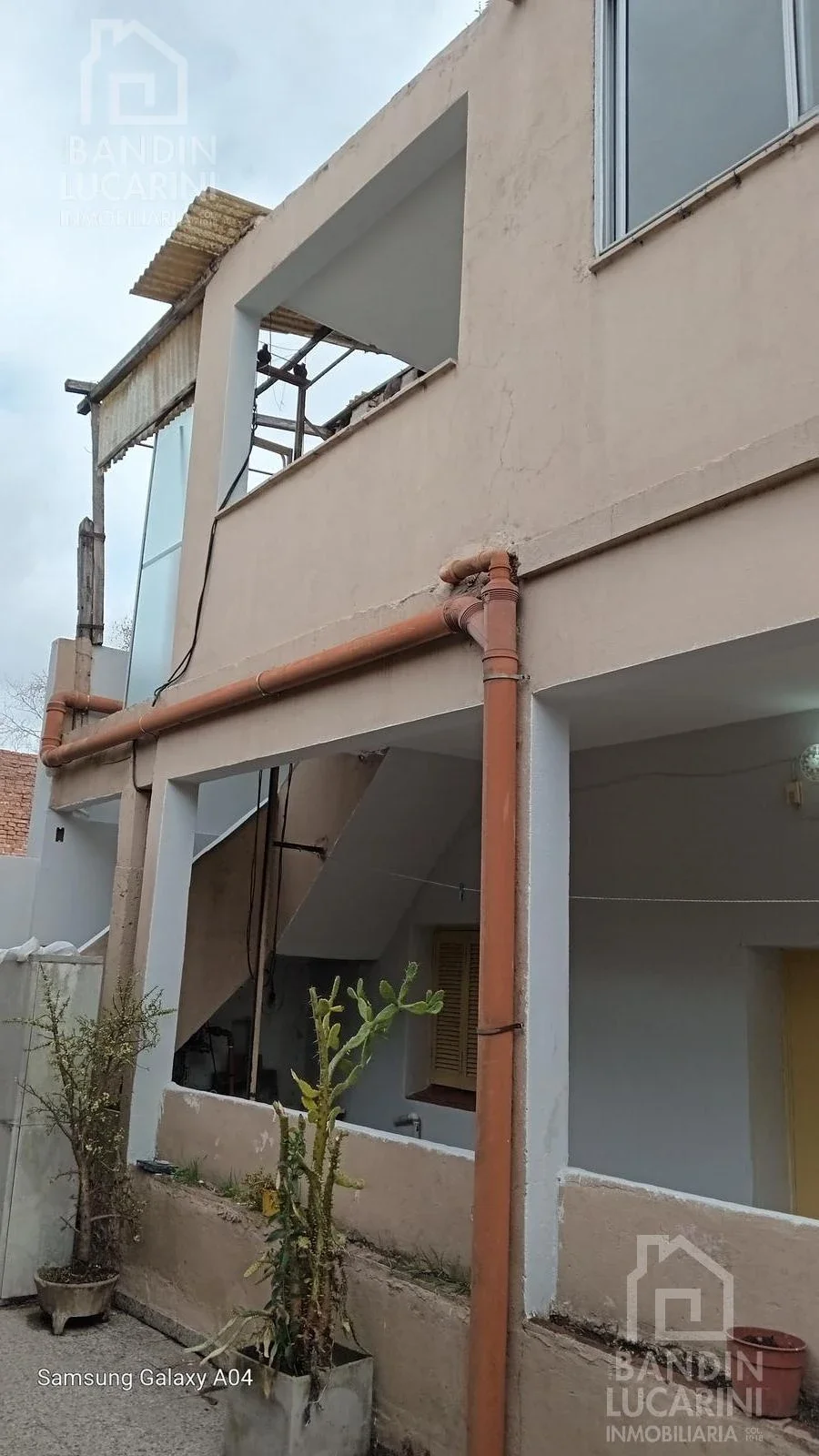 Departamento en Berazategui en Alquiler en Primer Piso PH 3 AMB - Imagen 3