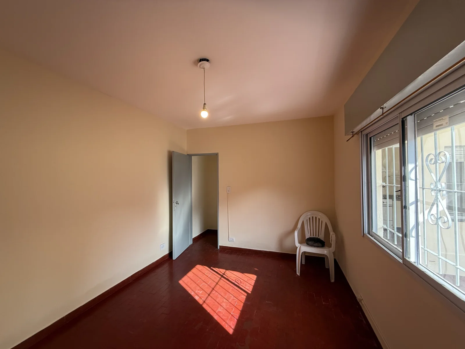 Departamento en alquiler en Berazategui 2 AMB Centro Berazategui - Imagen 3