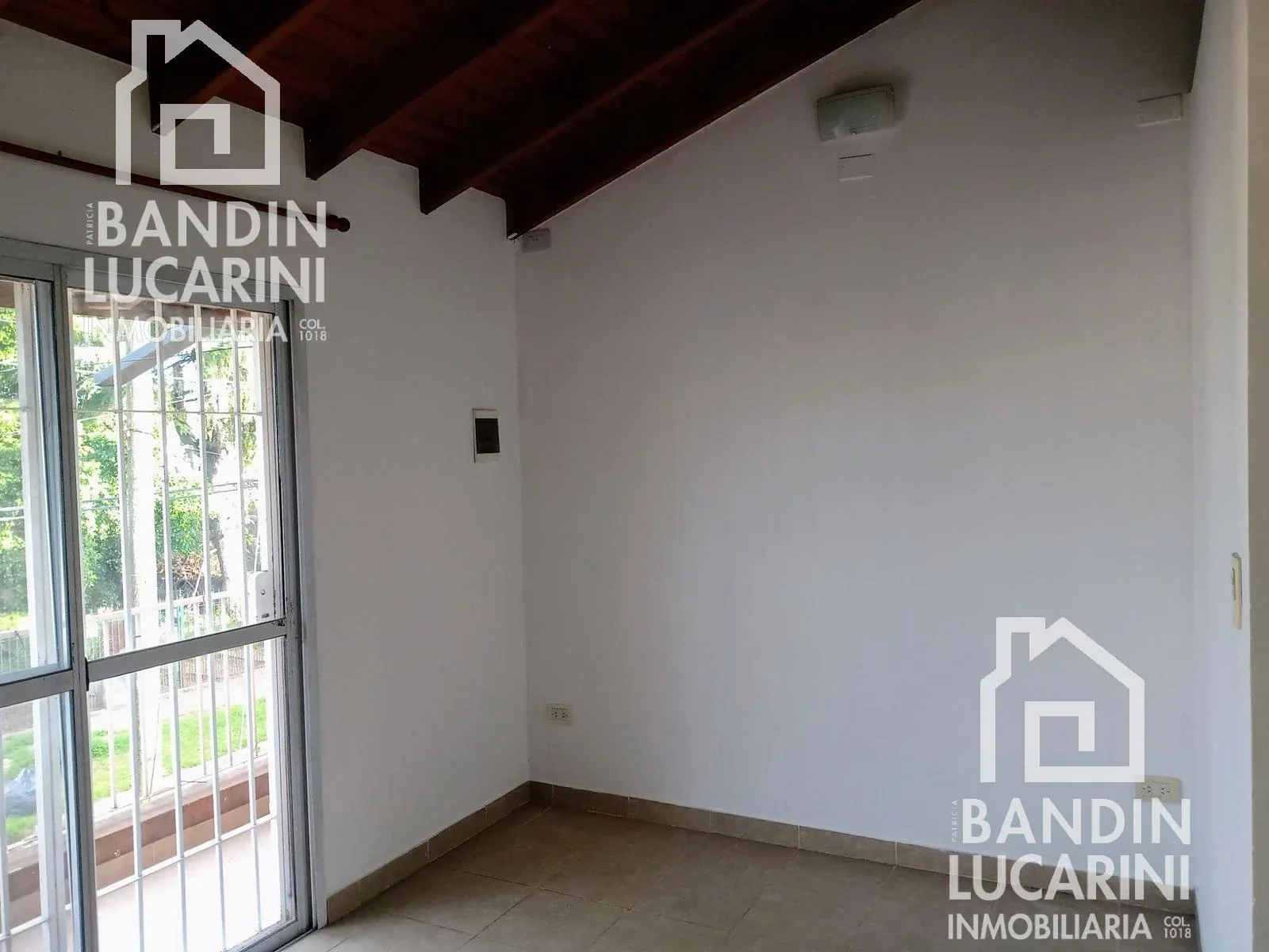 Departamento en  Berazategui en Alquiler en 1 Piso 2 AMB. Estacion Villa España - Imagen 2