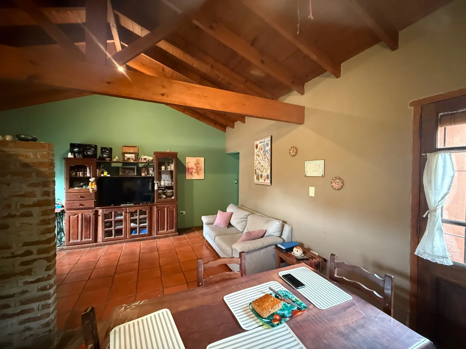 Casa en Venta en Ranelagh Zona El Martillo. 3 AMB + Guarda útiles. Parrilla. - Imagen 3