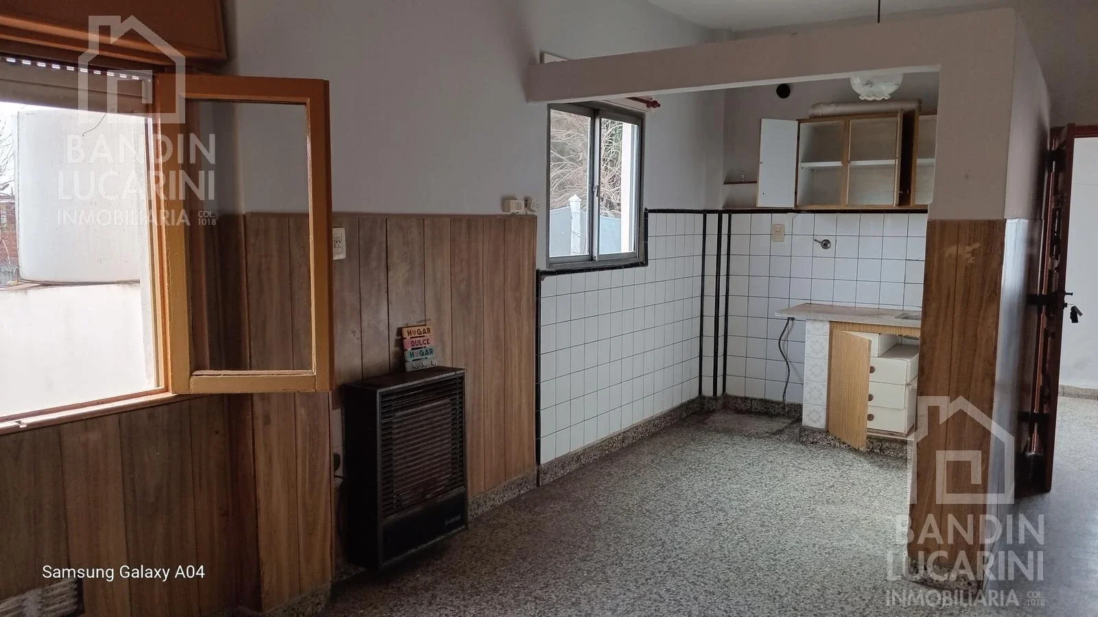 Departamento en Berazategui en Alquiler en Primer Piso PH 3 AMB - Imagen 1