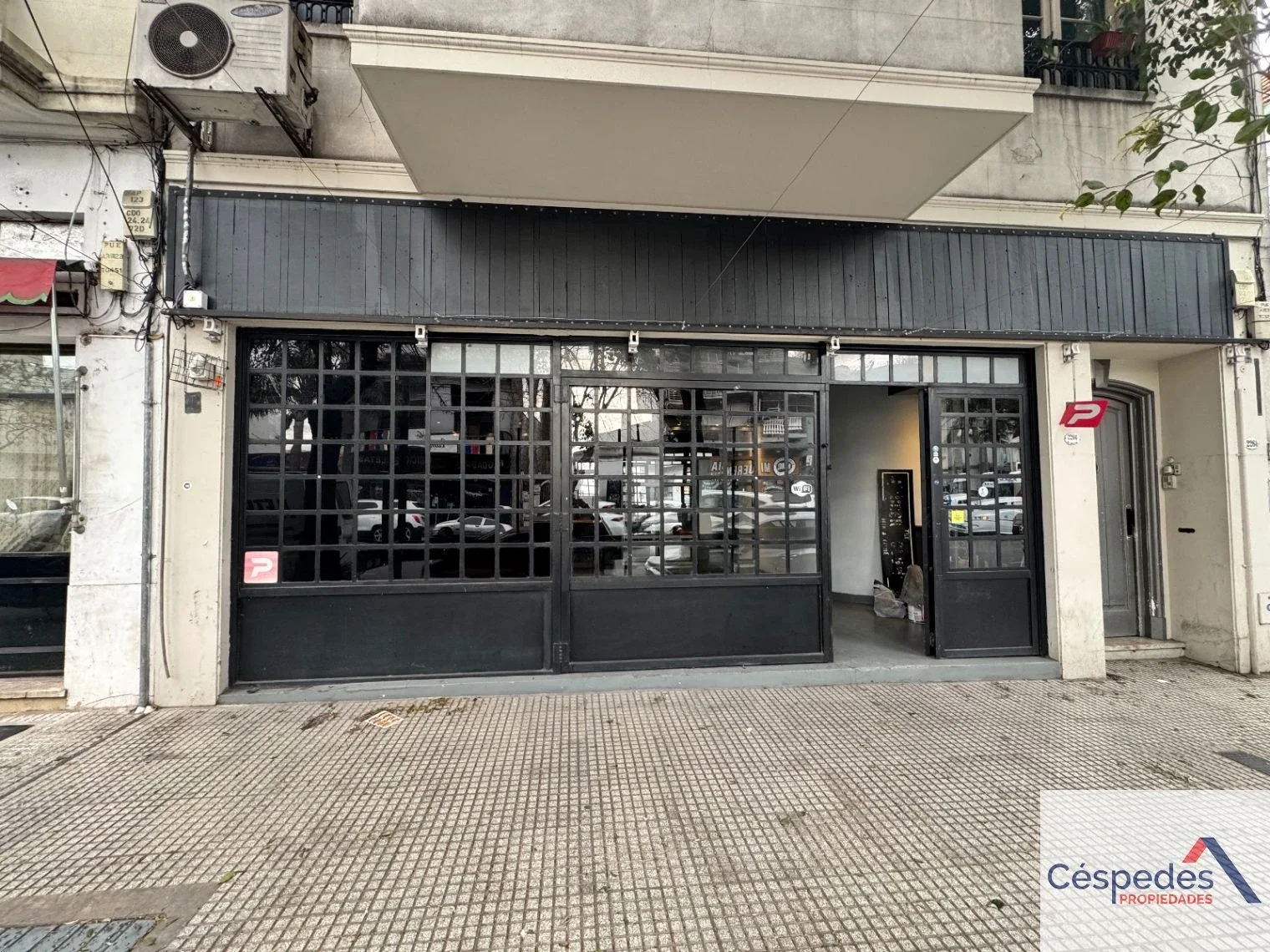 Local comercial en alquiler ubicado en Villa Pueyrredón - Imagen 1