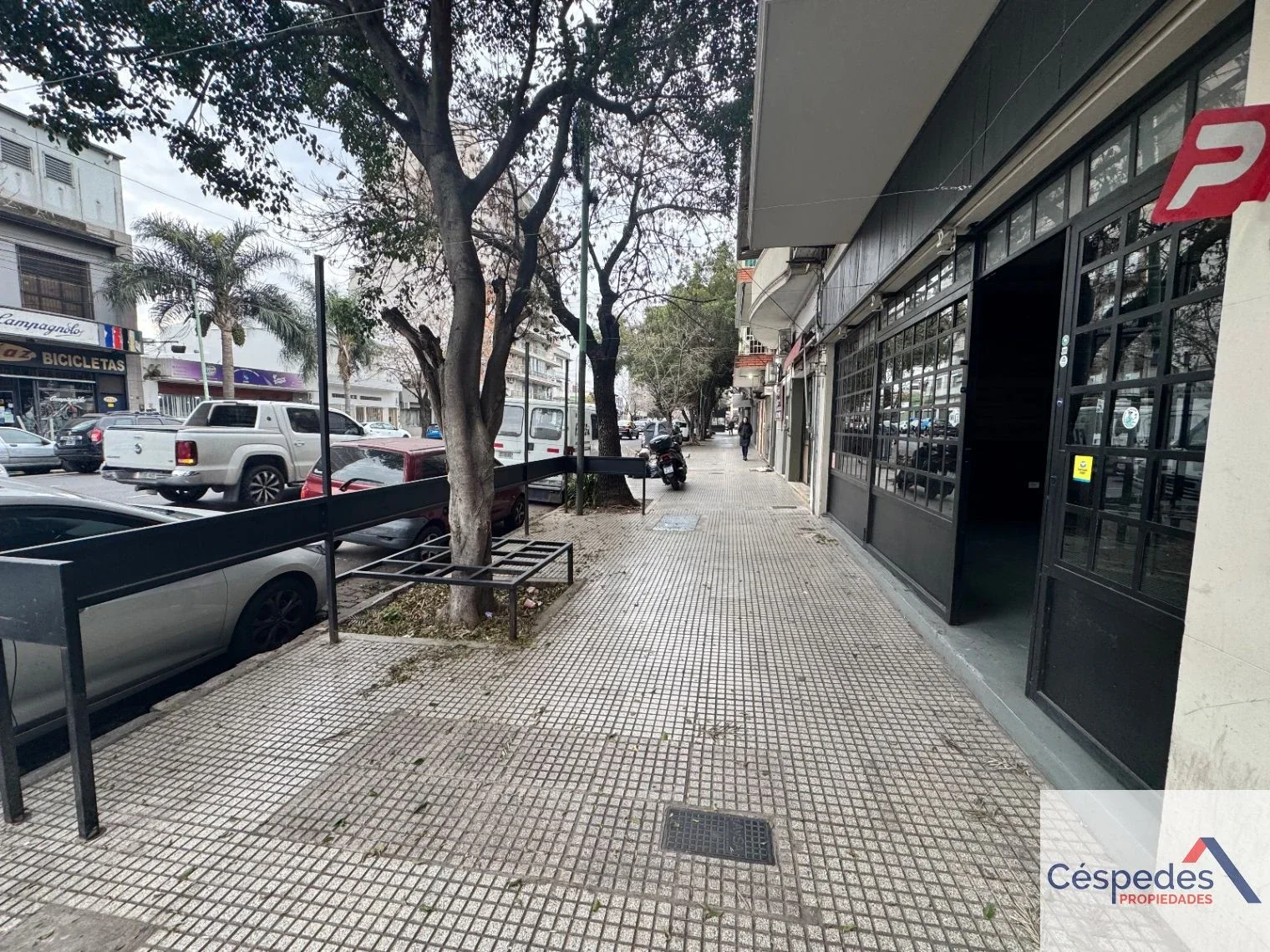 Local comercial en alquiler ubicado en Villa Pueyrredón - Imagen 5