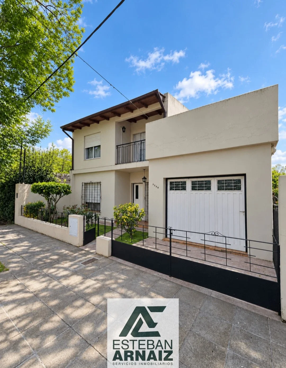 Casa en venta c/ cochera en Saladillo - Imagen 2