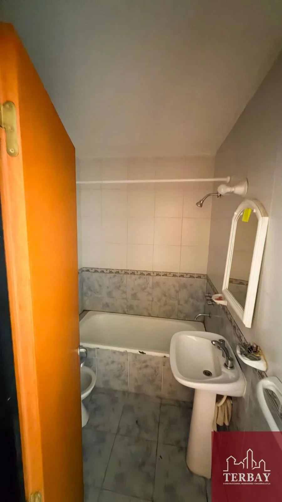 Departamento en alquiler en General Roca - Imagen 2