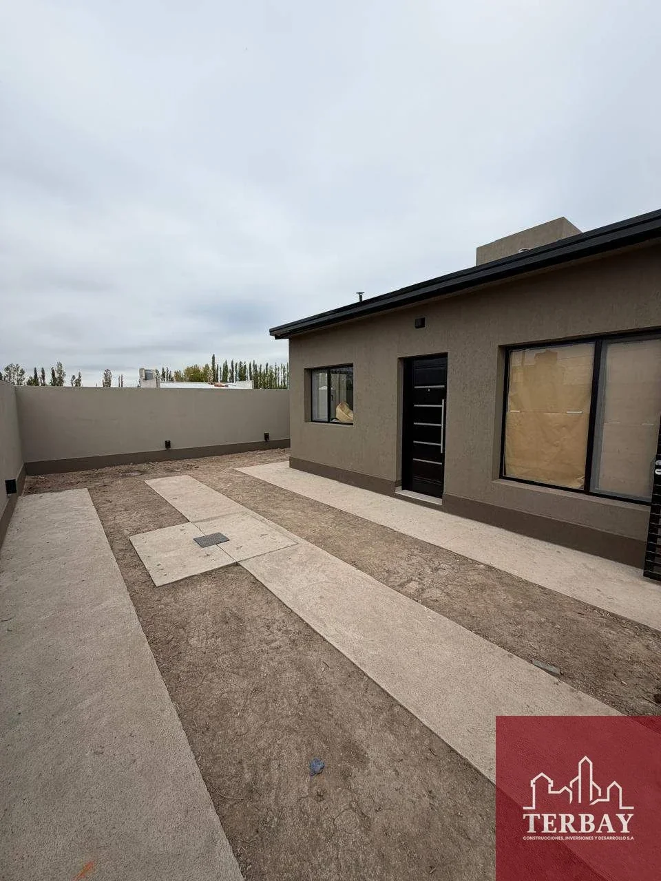 Casa en Alquiler c/ cochera en General Roca - Imagen 3