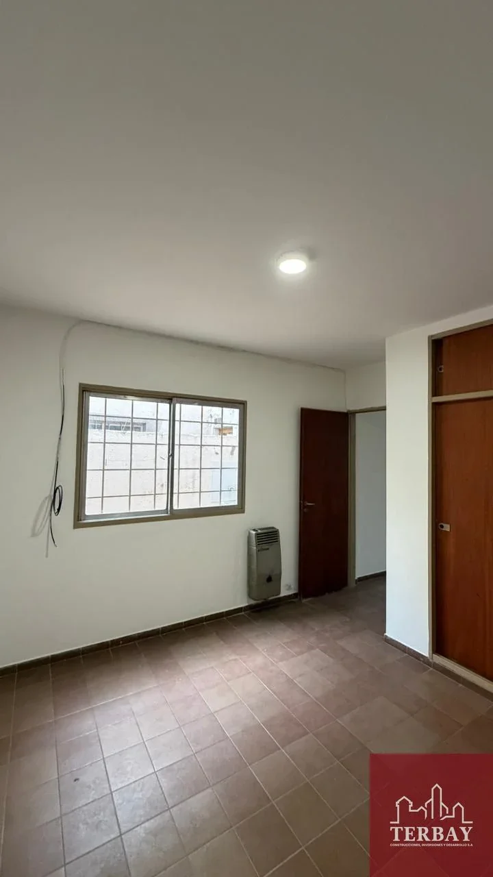 Departamento en alquiler en General Roca - Imagen 2