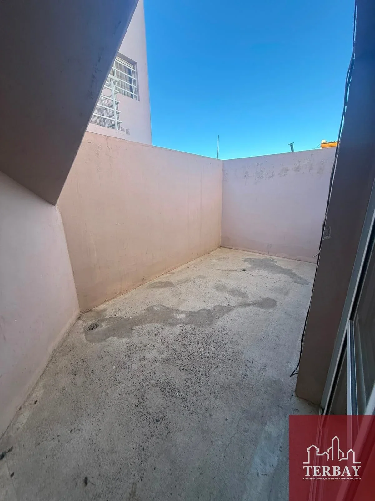 Departamento en alquiler en General Roca - Imagen 2