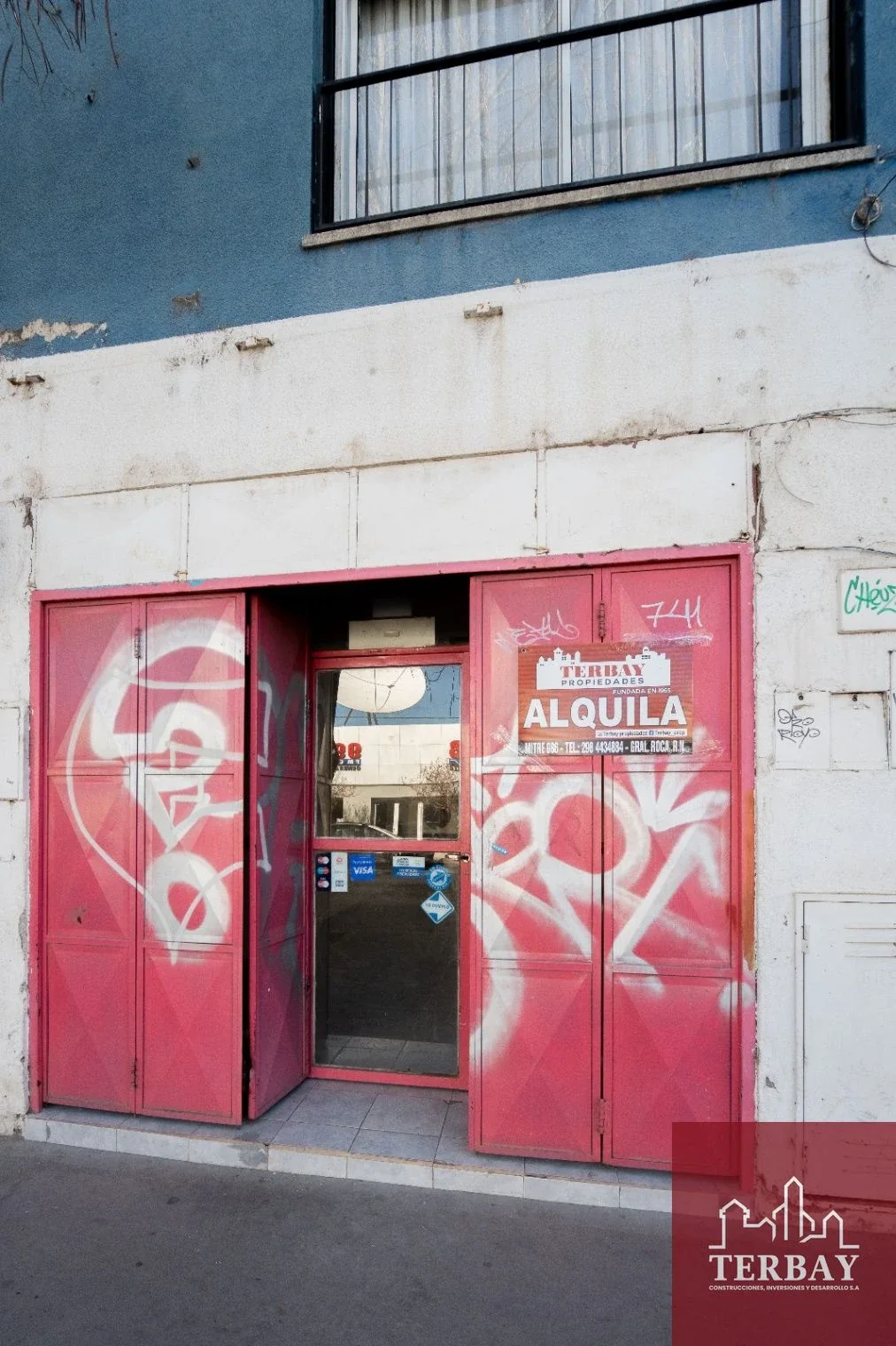 Local comercial en alquiler ubicado en General Roca - Imagen 3
