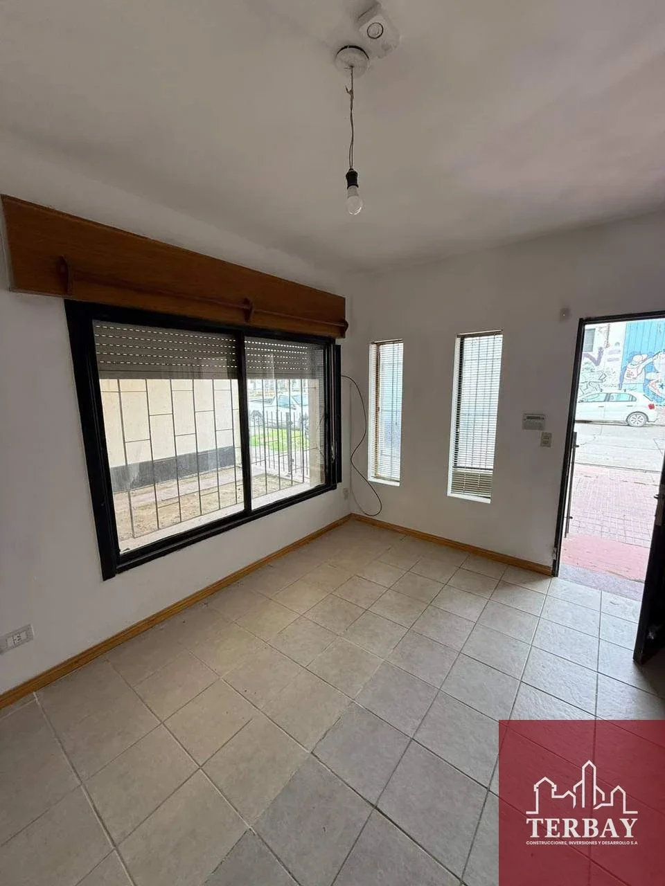 Casa en venta c/ cochera en General Roca - Imagen 3