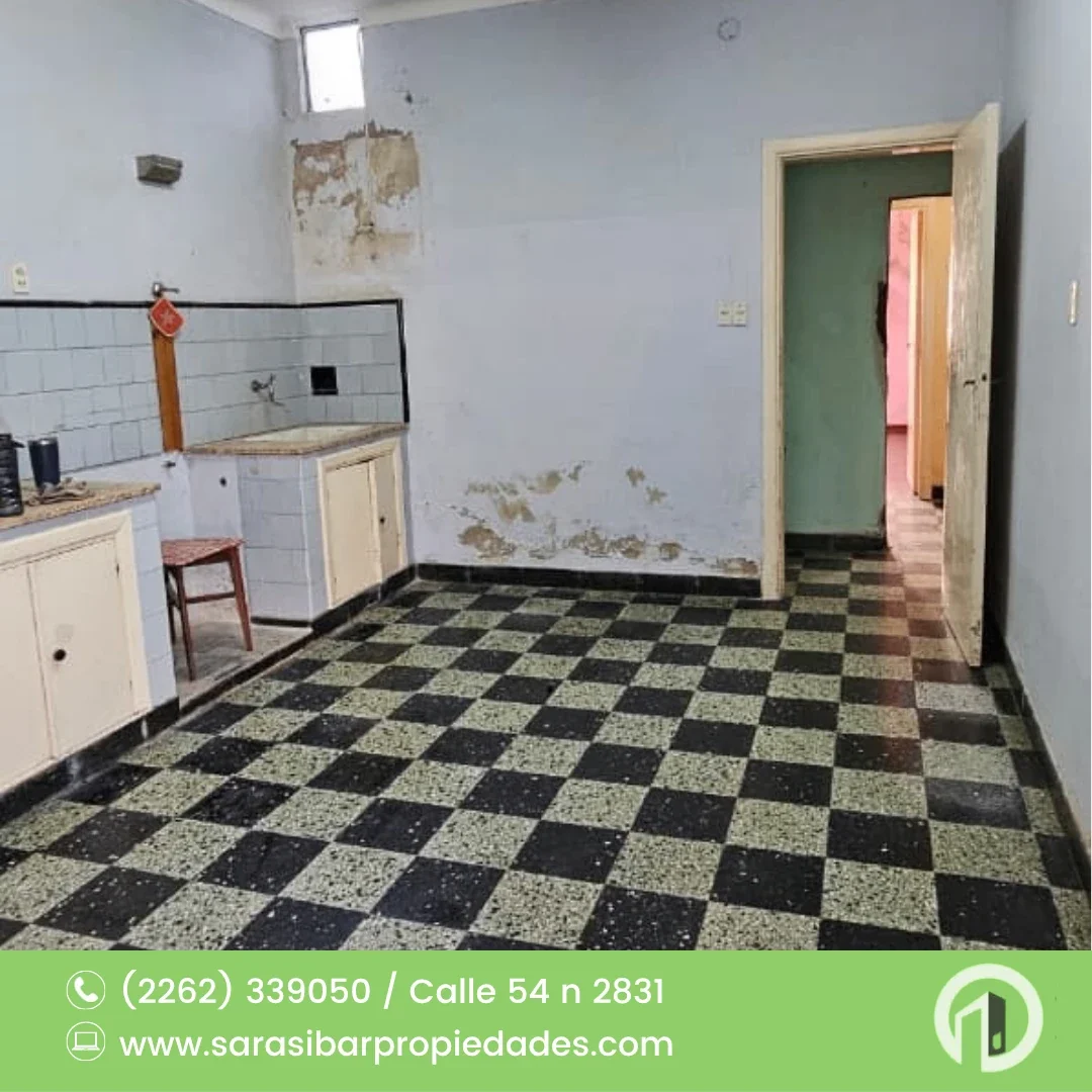 Casa en venta c/ cochera en Necochea - Imagen 2