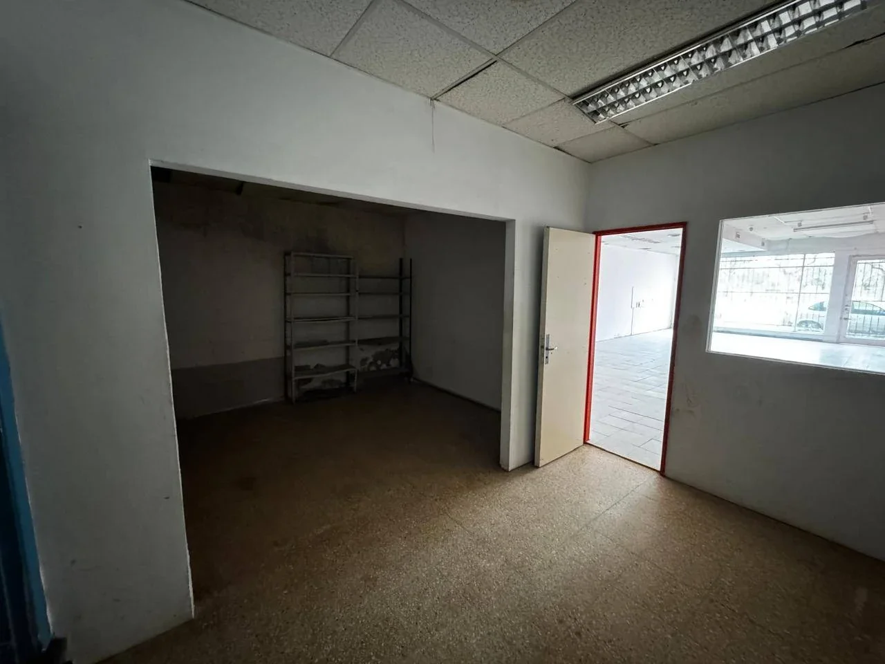 Local comercial en alquiler ubicado en Necochea - Imagen 4