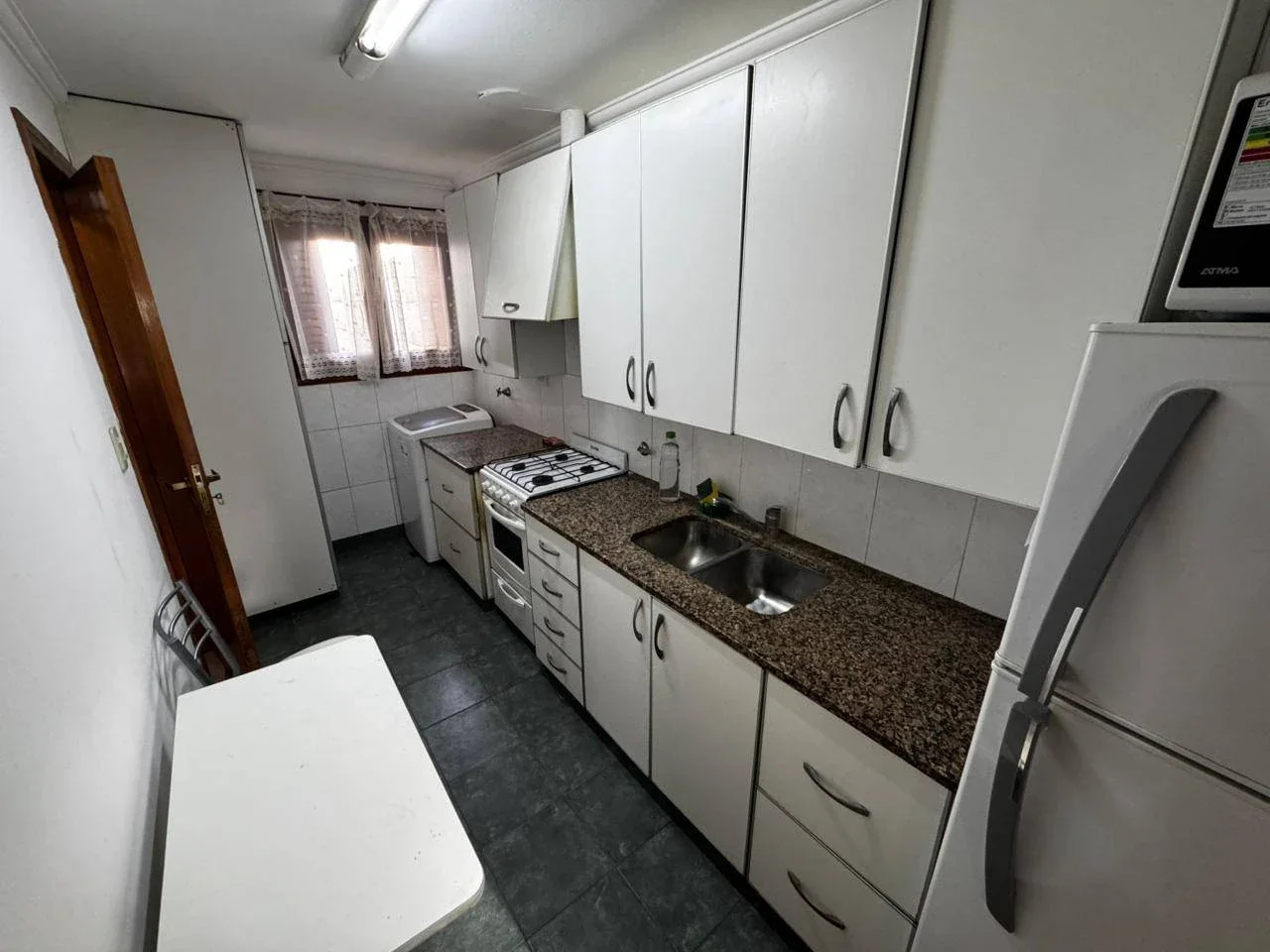 Casa amoblada  en alquiler en Necochea - Imagen 4