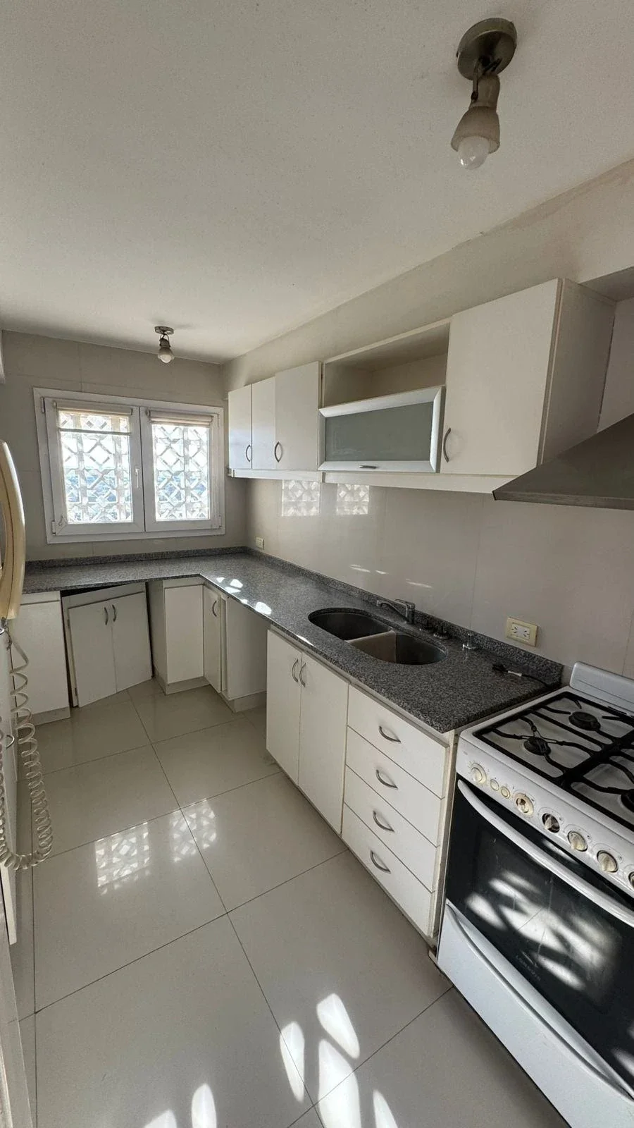 Departamento en venta c/ cochera en Necochea - Imagen 4