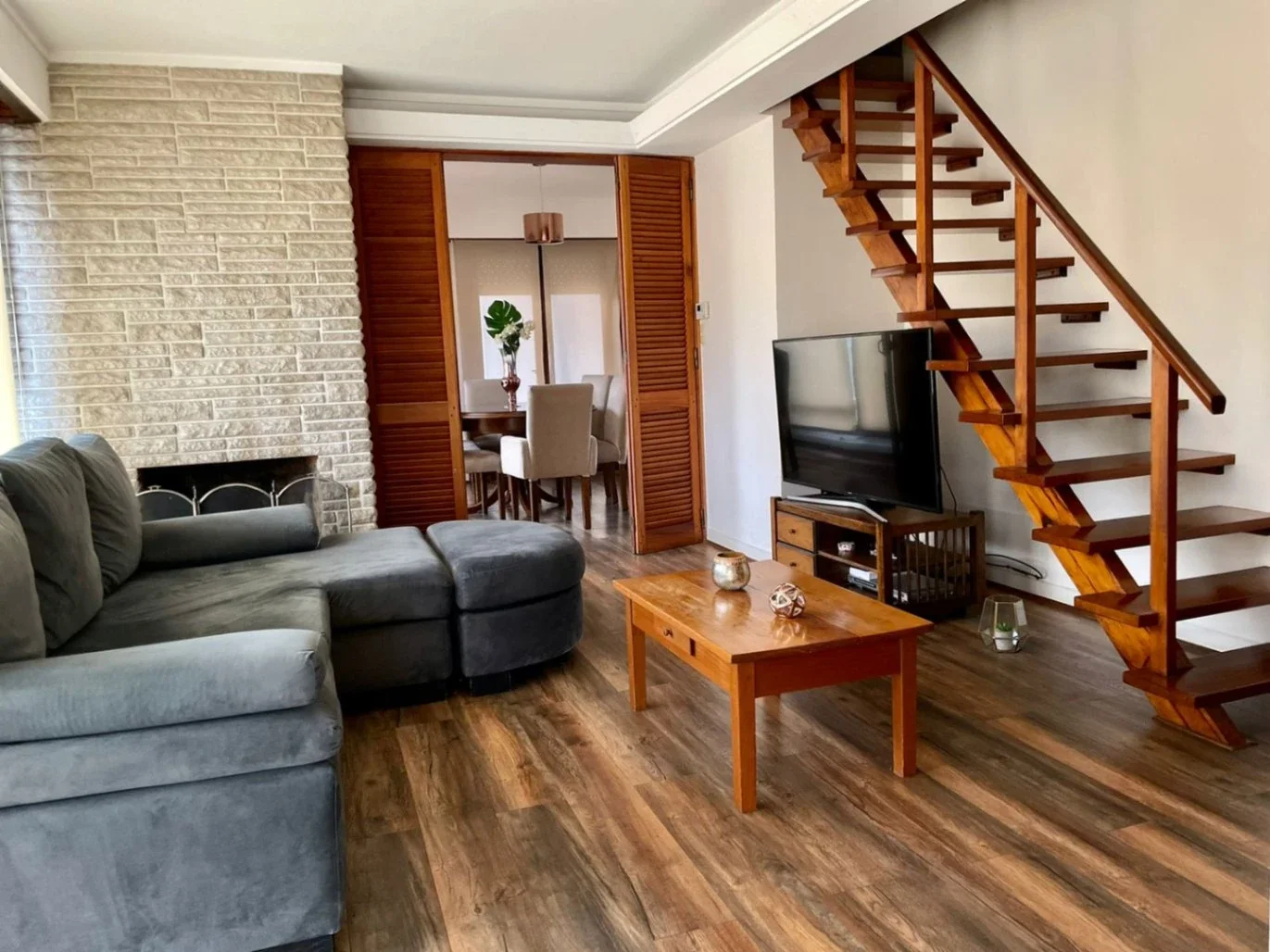 Casa en alquiler c/ cochera en Necochea - Imagen 2