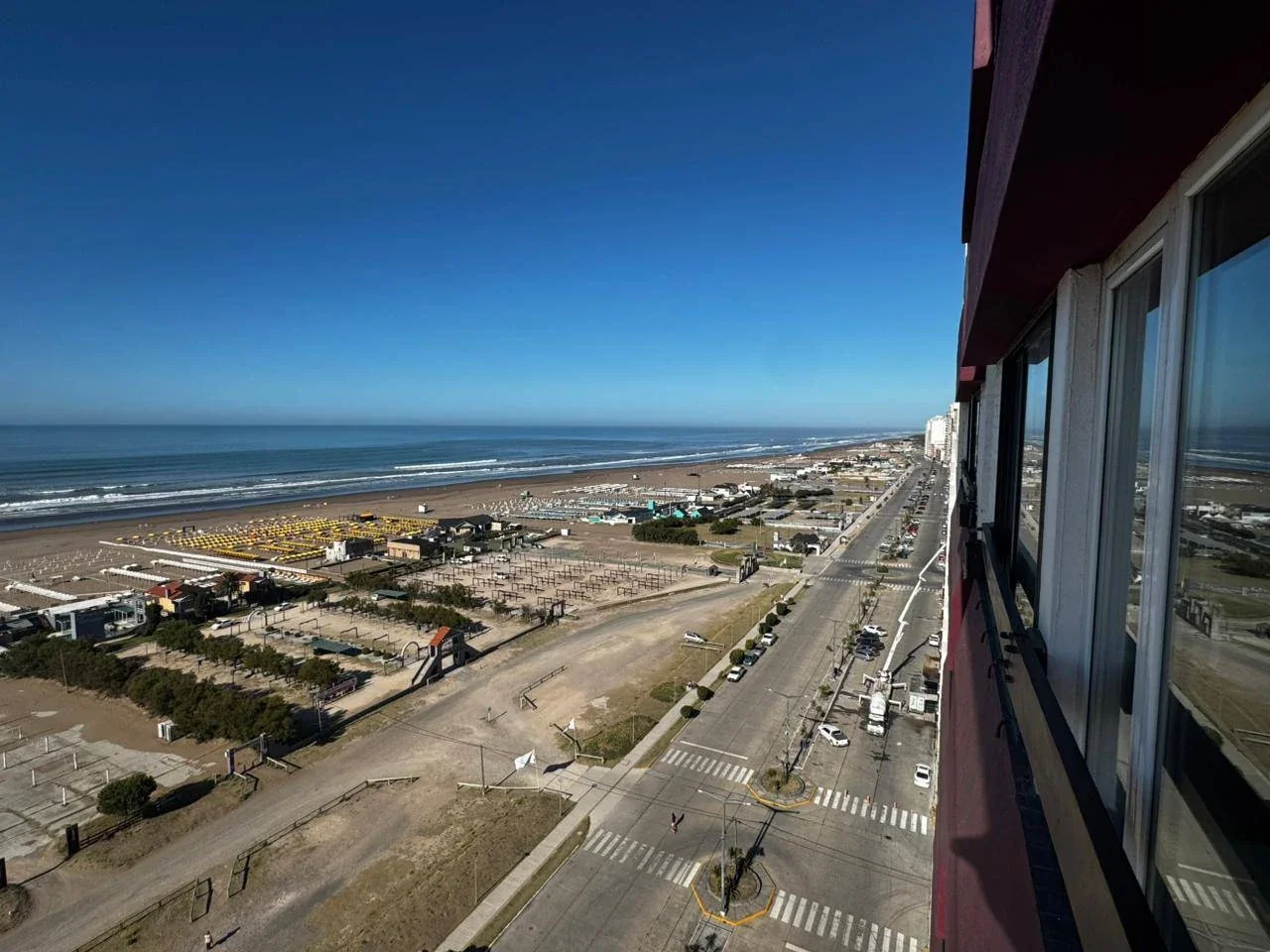 Departamento en alquiler c/ cochera en Necochea - Imagen 1