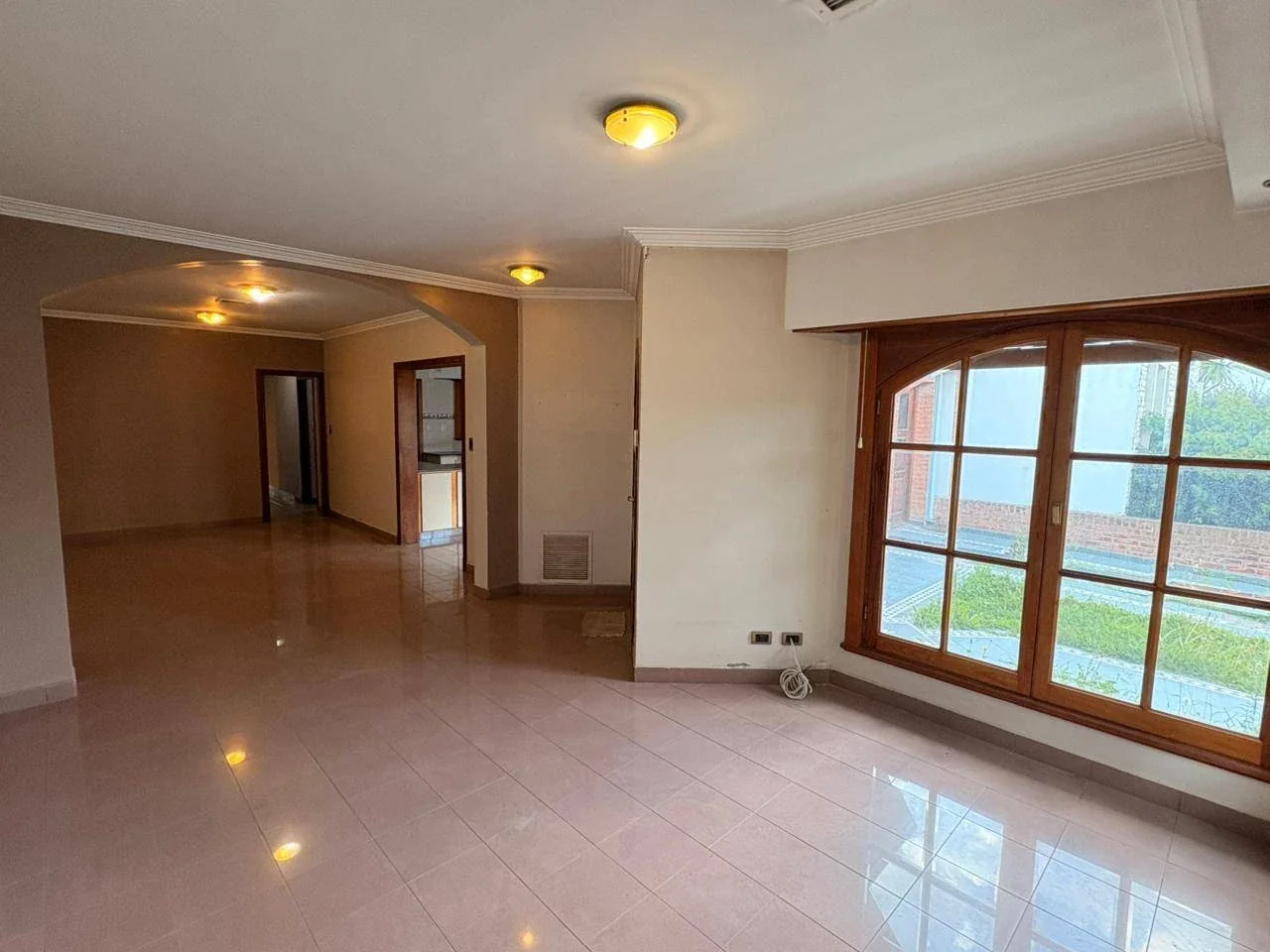 Casa en venta c/ cochera en Necochea - Imagen 3