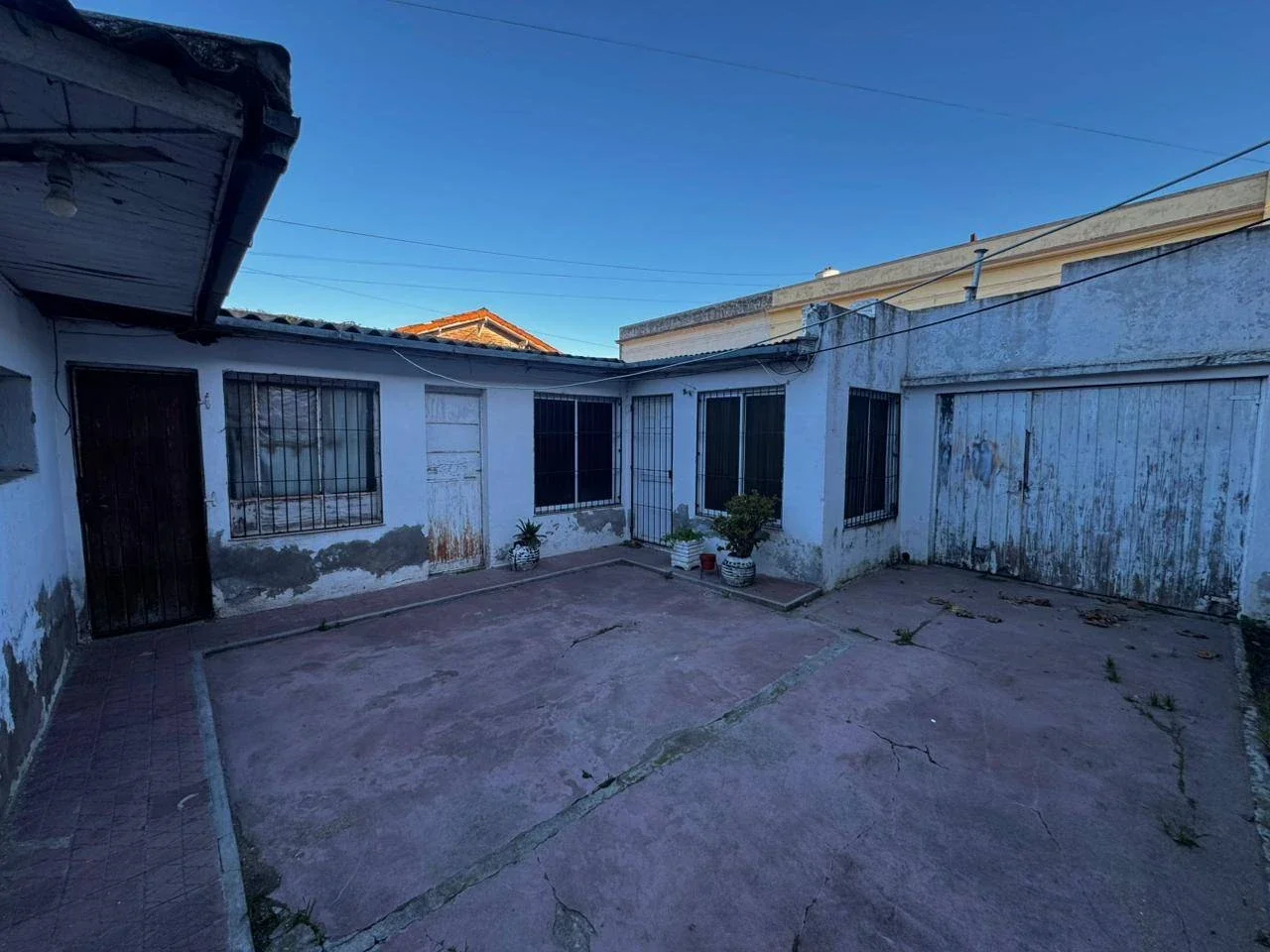 Casa en venta c/ cochera en Necochea - Imagen 2
