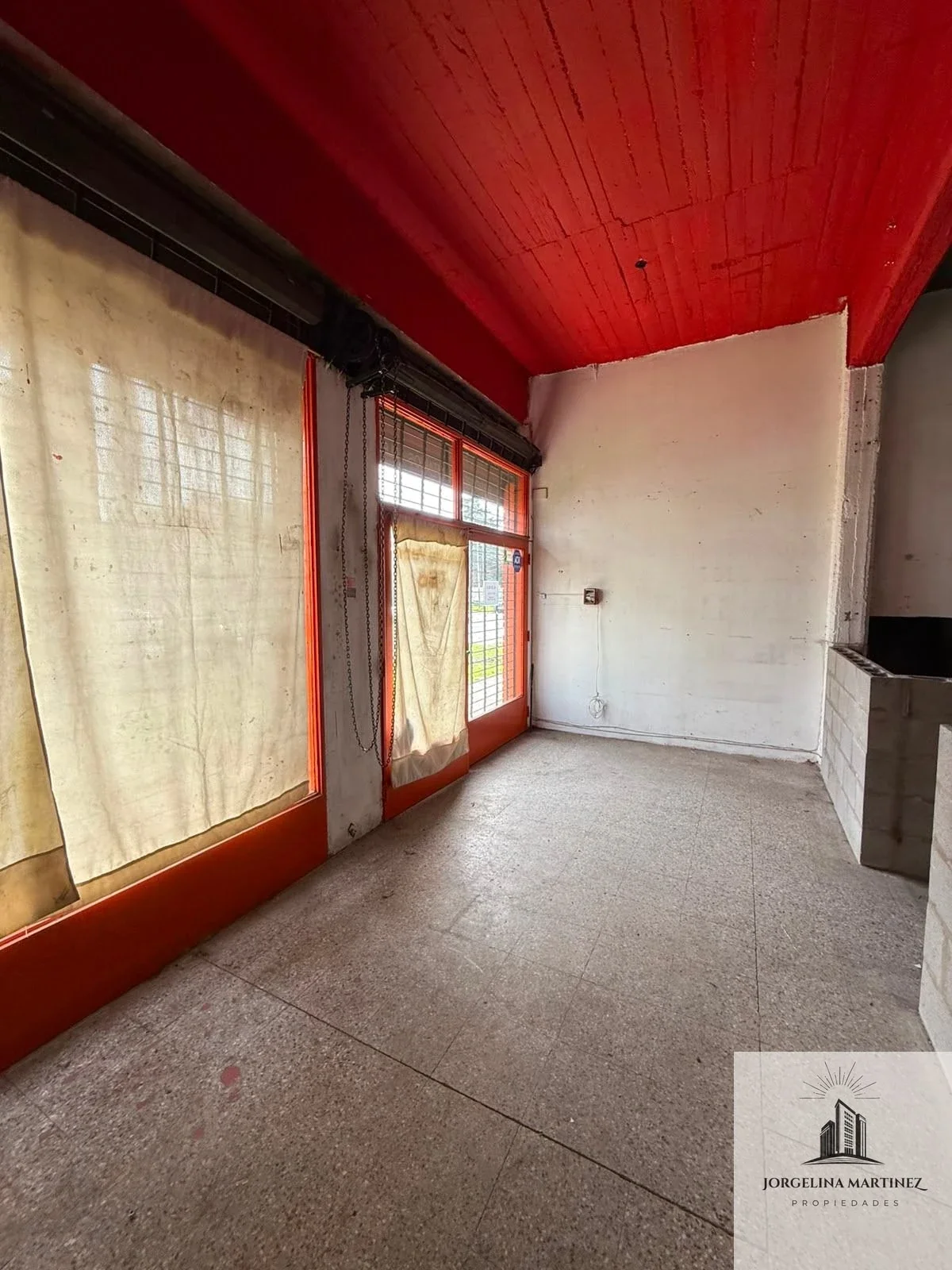 Local comercial en alquiler ubicado en Villa Luzuriaga - Imagen 3