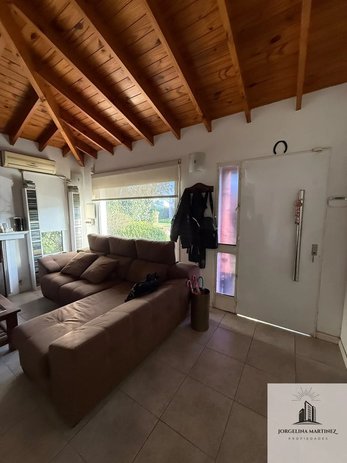 Hermoso Chalet en Barrio San Patricio - Imagen 5