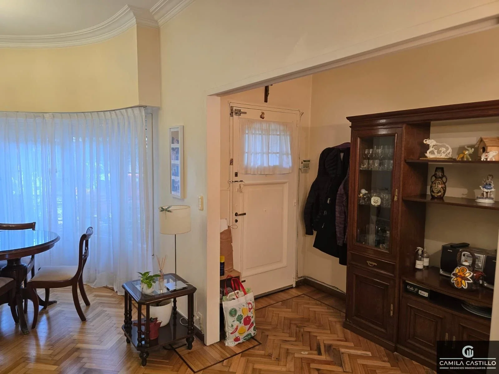 Chalet en venta c/ cochera en Florida - Imagen 4
