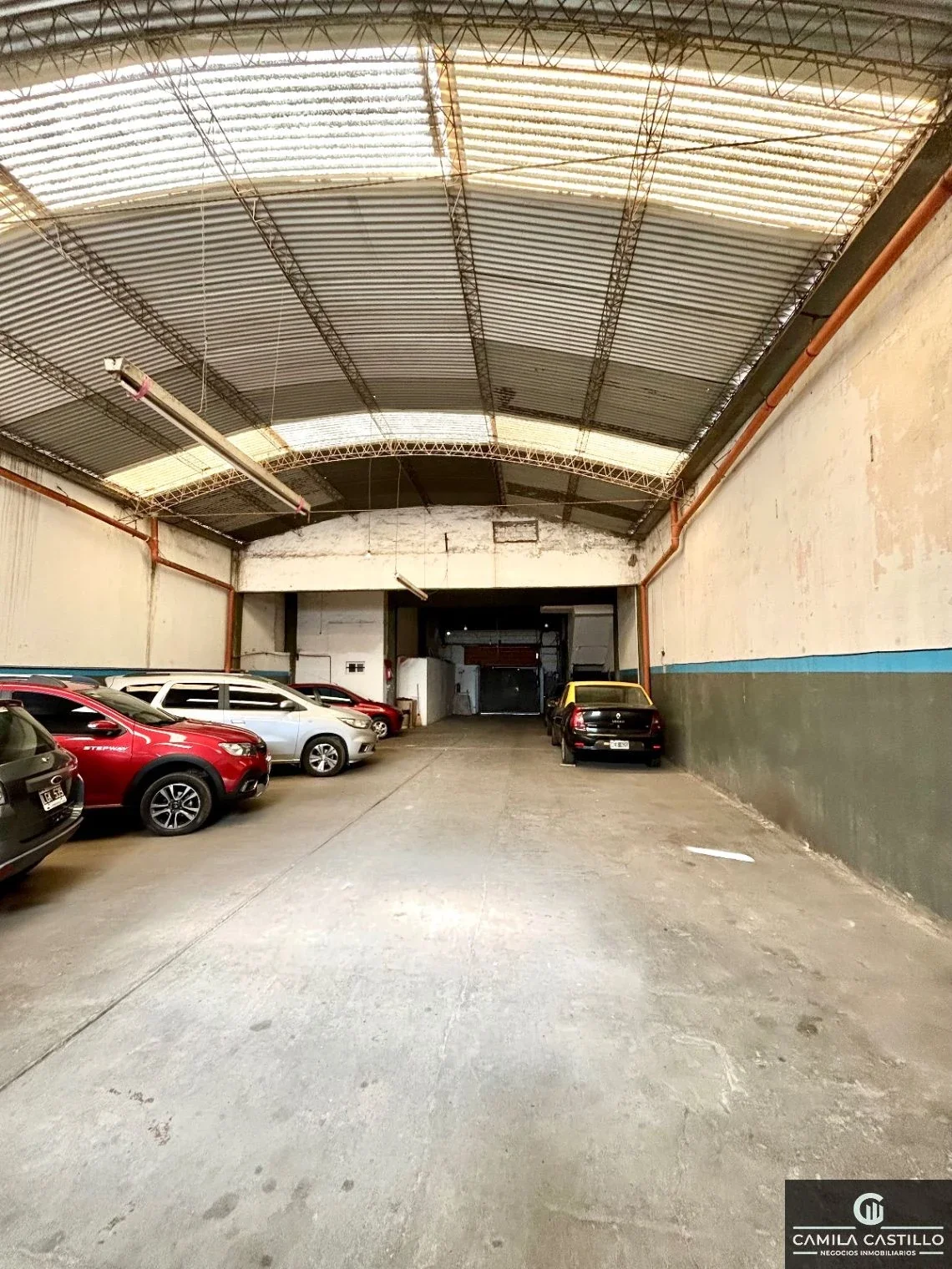 Depósito en alquiler de 300m2 ubicado en Lomas del Mirador - Imagen 3