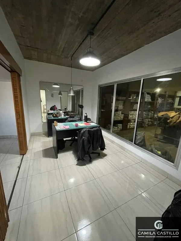 Galpón en alquiler de 1200m2 ubicado en Lanús Oeste - Imagen 4