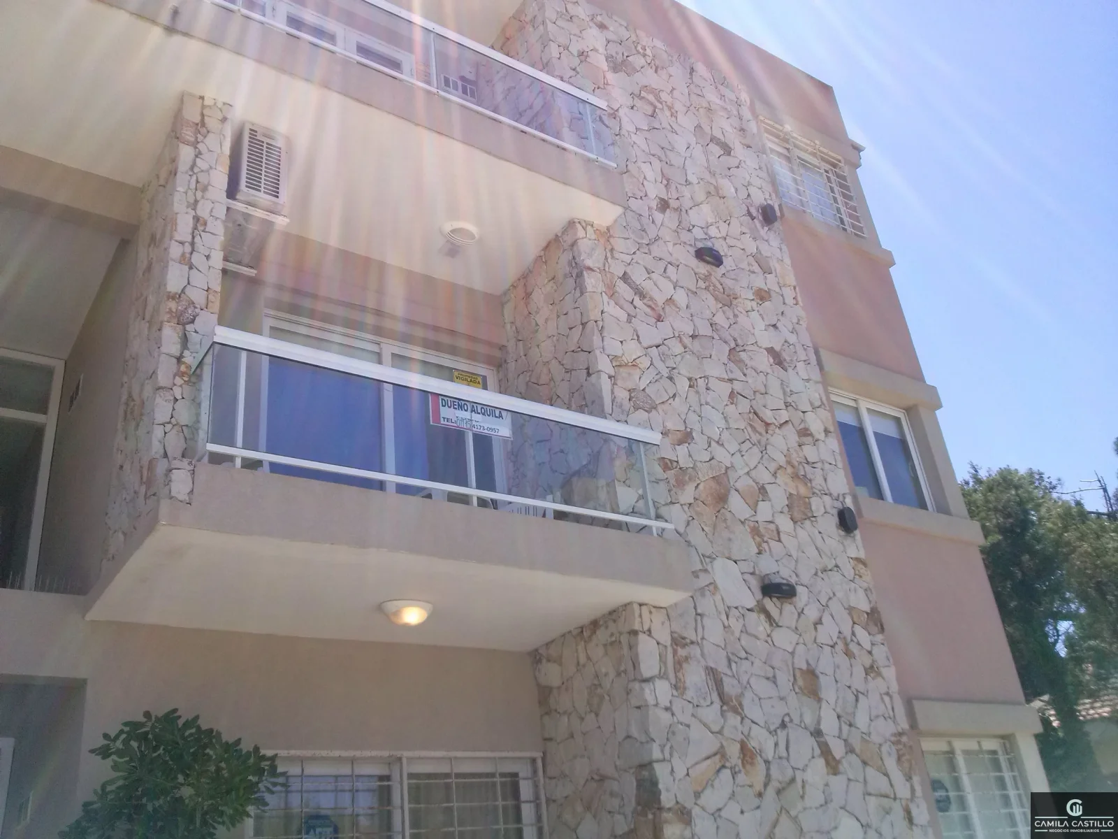 ALQUILER TEMPORARIO 3 AMB CON PISCINA Y COCHERA VILLA GESELL - Imagen 3