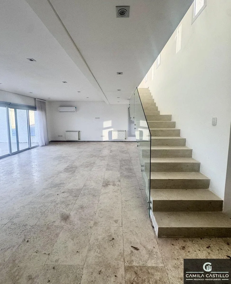 Casa en venta c/ cochera en Canning - Imagen 3