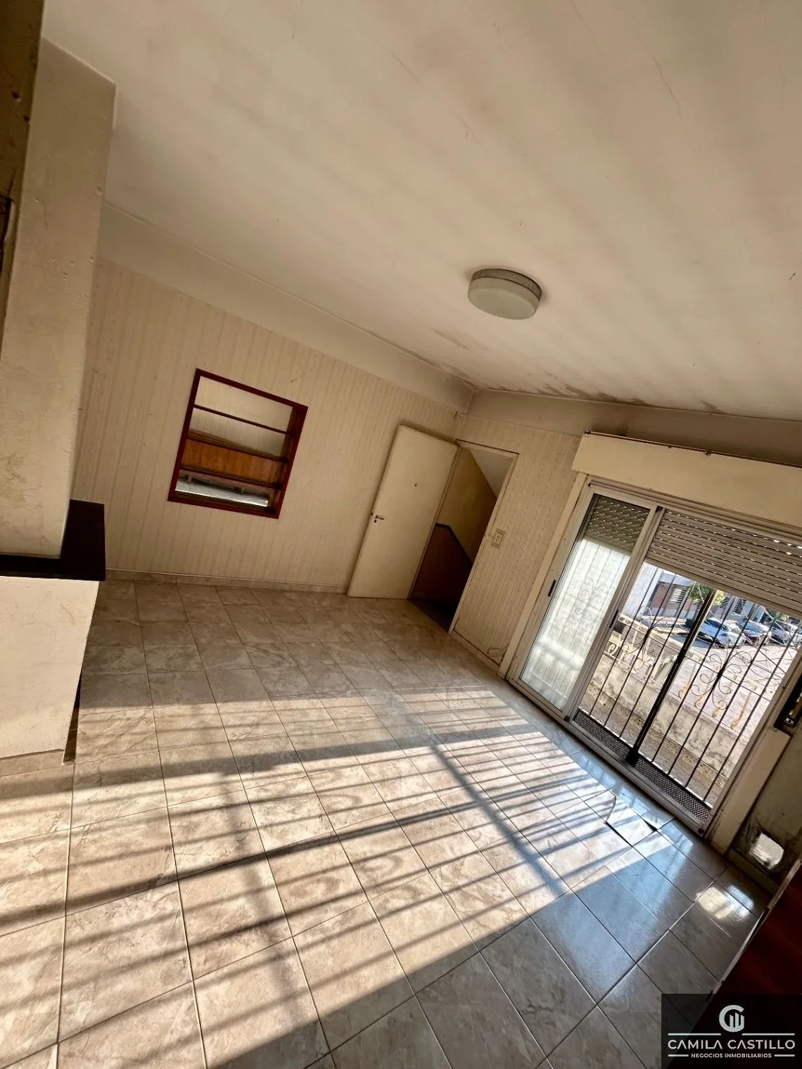 PH 3 AMBIENTES BARRIO NAON CON TERRAZA PROPIA - A RECICLAR - Imagen 1