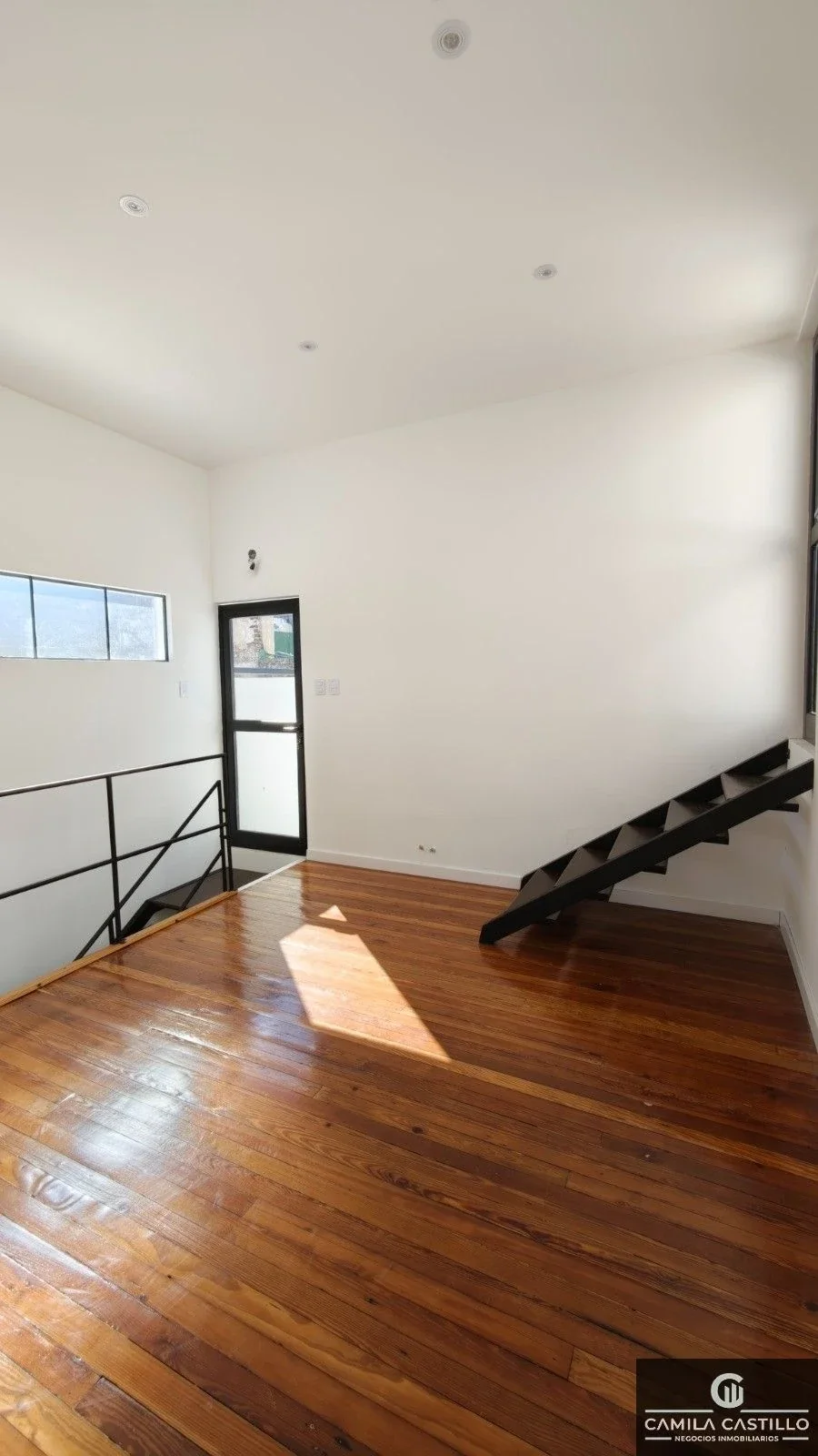 PH 3 ambientes, reciclado a nuevo con terraza propia. - Imagen 1