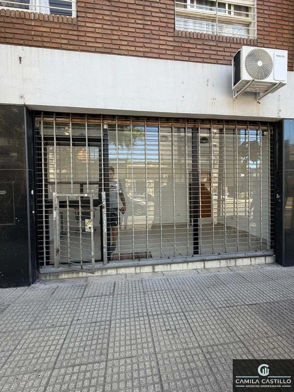 Oportunidad! Local en venta ubicado en Flores - Imagen 2