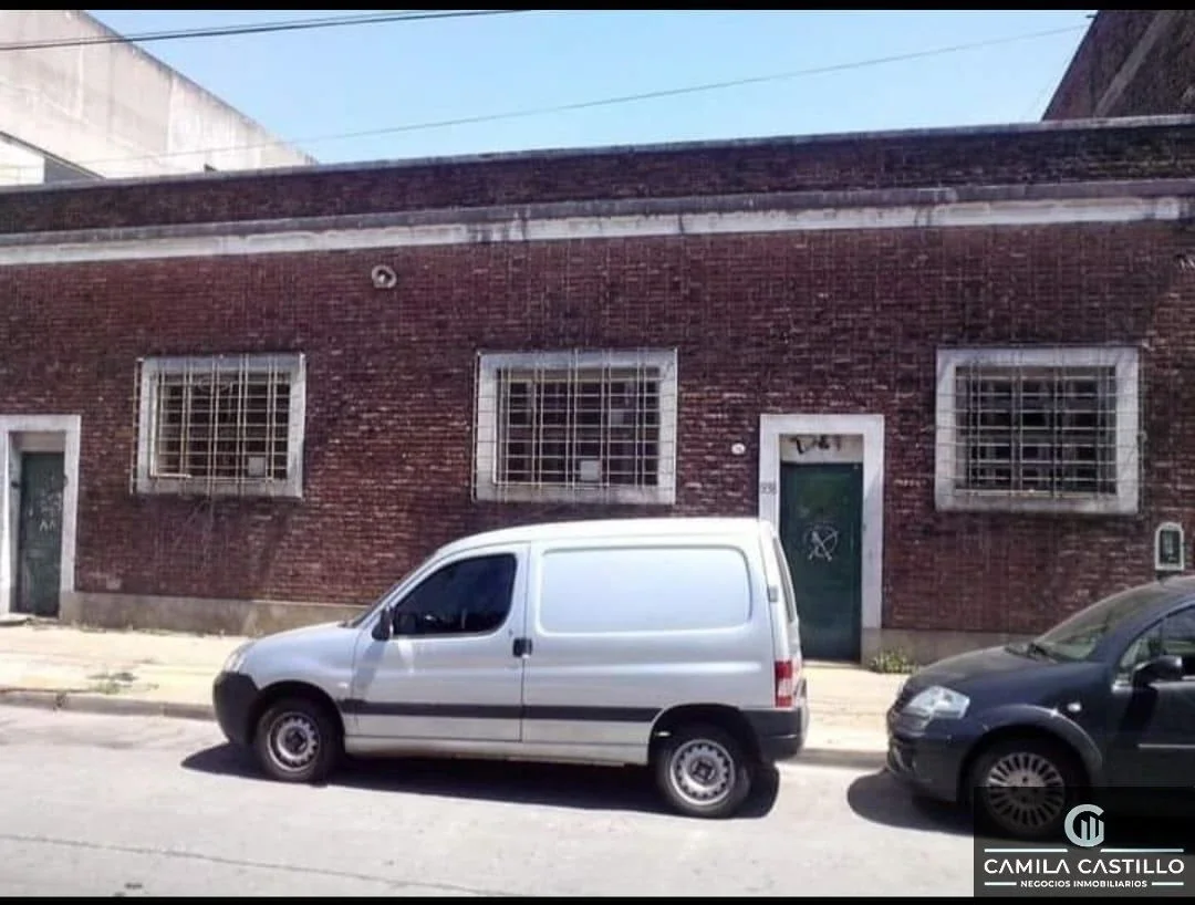 Galpón en alquiler de 500m2 ubicado en Ramos Mejía - Imagen 2