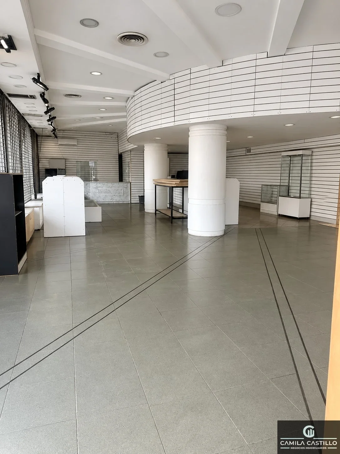 Local comercial en alquiler ubicado en San Justo - Imagen 4
