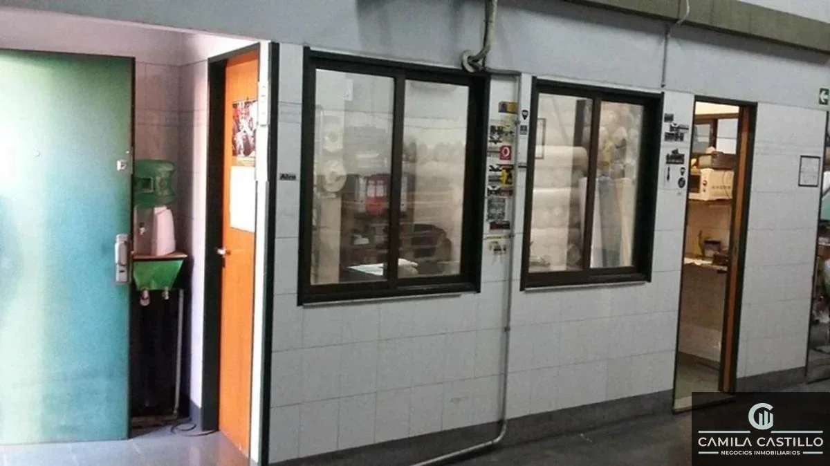 Depósito/Galpón Villa Luro, entrada contenedor y fuerza motriz - Imagen 3