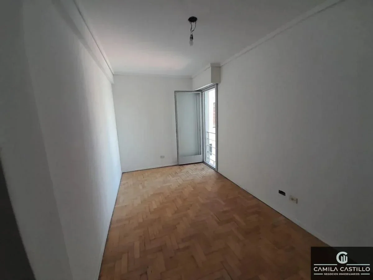 Venta 3 amb. Flores, zona comercial Av. Avellaneda listo para mudarse - Imagen 5