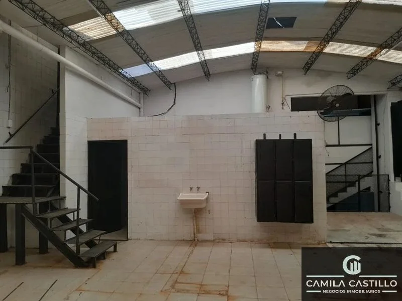 Galpón en alquiler de 300m2 ubicado en La Tablada - Imagen 5