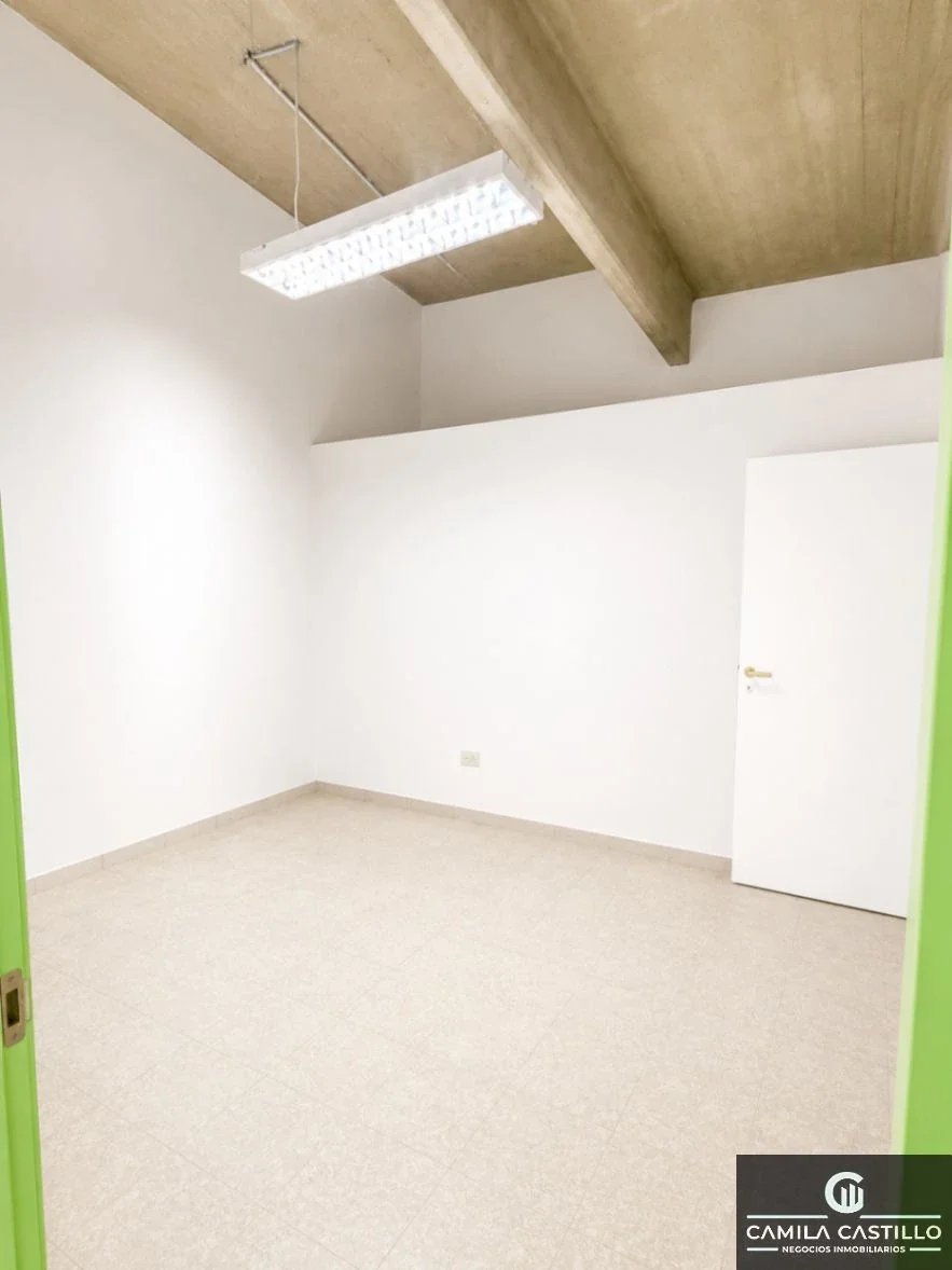 Local comercial en alquiler ubicado en Versalles - Imagen 2