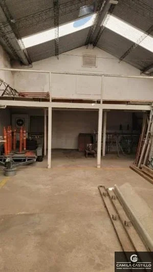 Galpón en alquiler de 400m2 ubicado en Villa Sarmiento - Imagen 3
