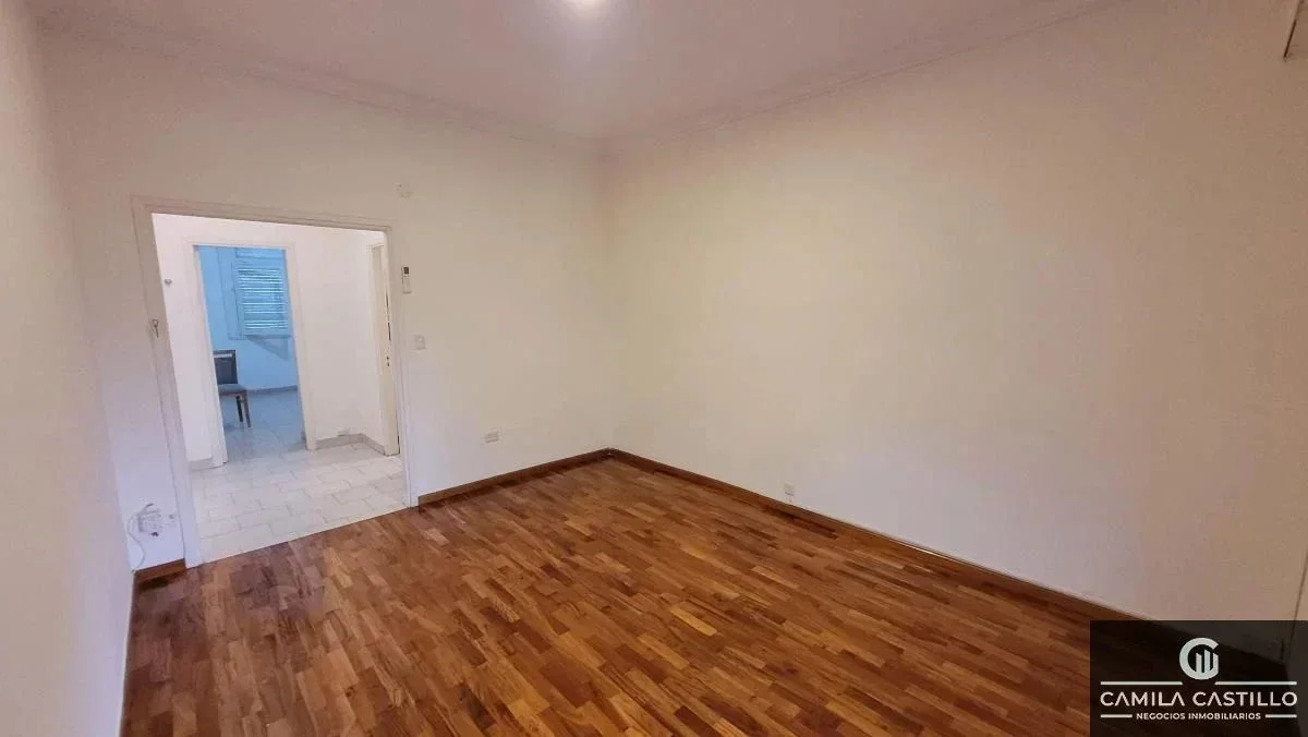 Departamento en venta en Parque Avellaneda 2 ambientes grandes con balcón - Imagen 4