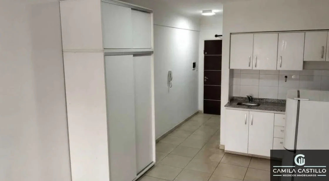 Monoambiente en alquiler en Mataderos con balcón, terraza y SUM - Imagen 2