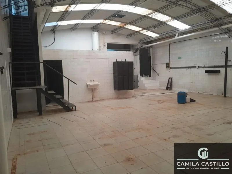 Galpón en alquiler de 300m2 ubicado en La Tablada - Imagen 4