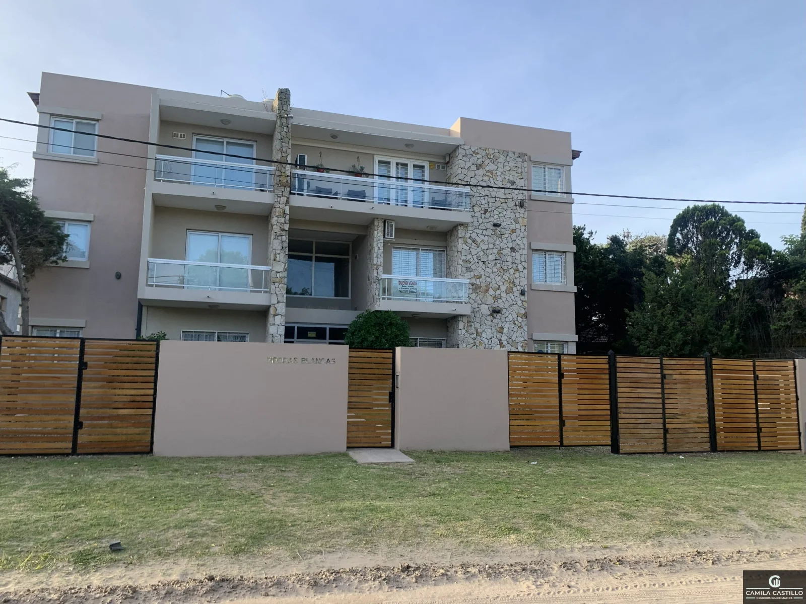 Departamento en alquiler temporario c/ cochera en Zona Centro - Imagen 2