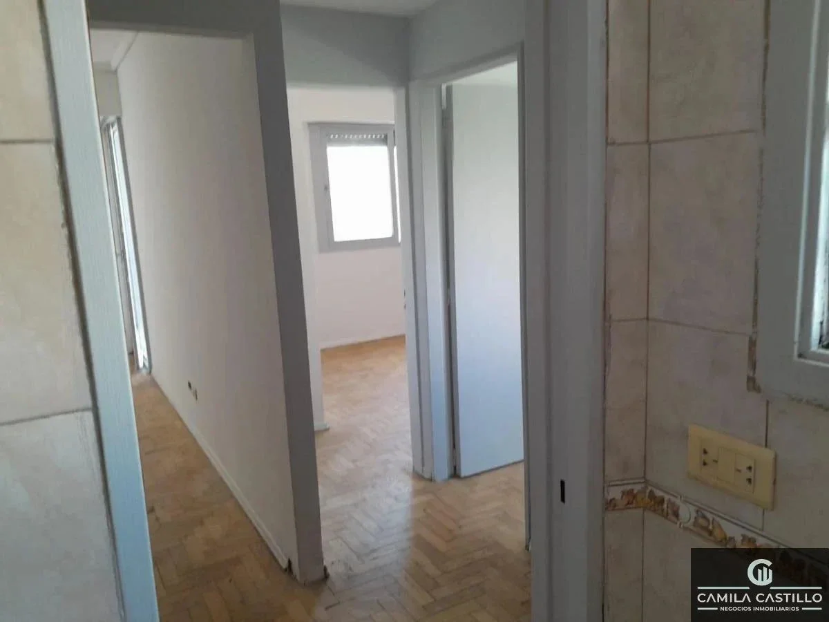 Venta 3 amb. Flores, zona comercial Av. Avellaneda listo para mudarse - Imagen 4