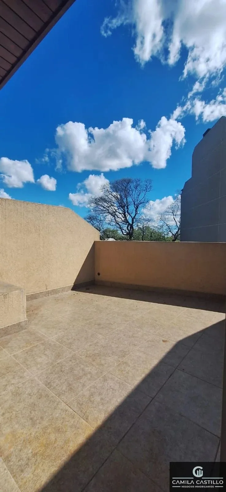 DEPTO 2 AMB EN DUPLEX CON TERRAZA PROPIA - Imagen 2