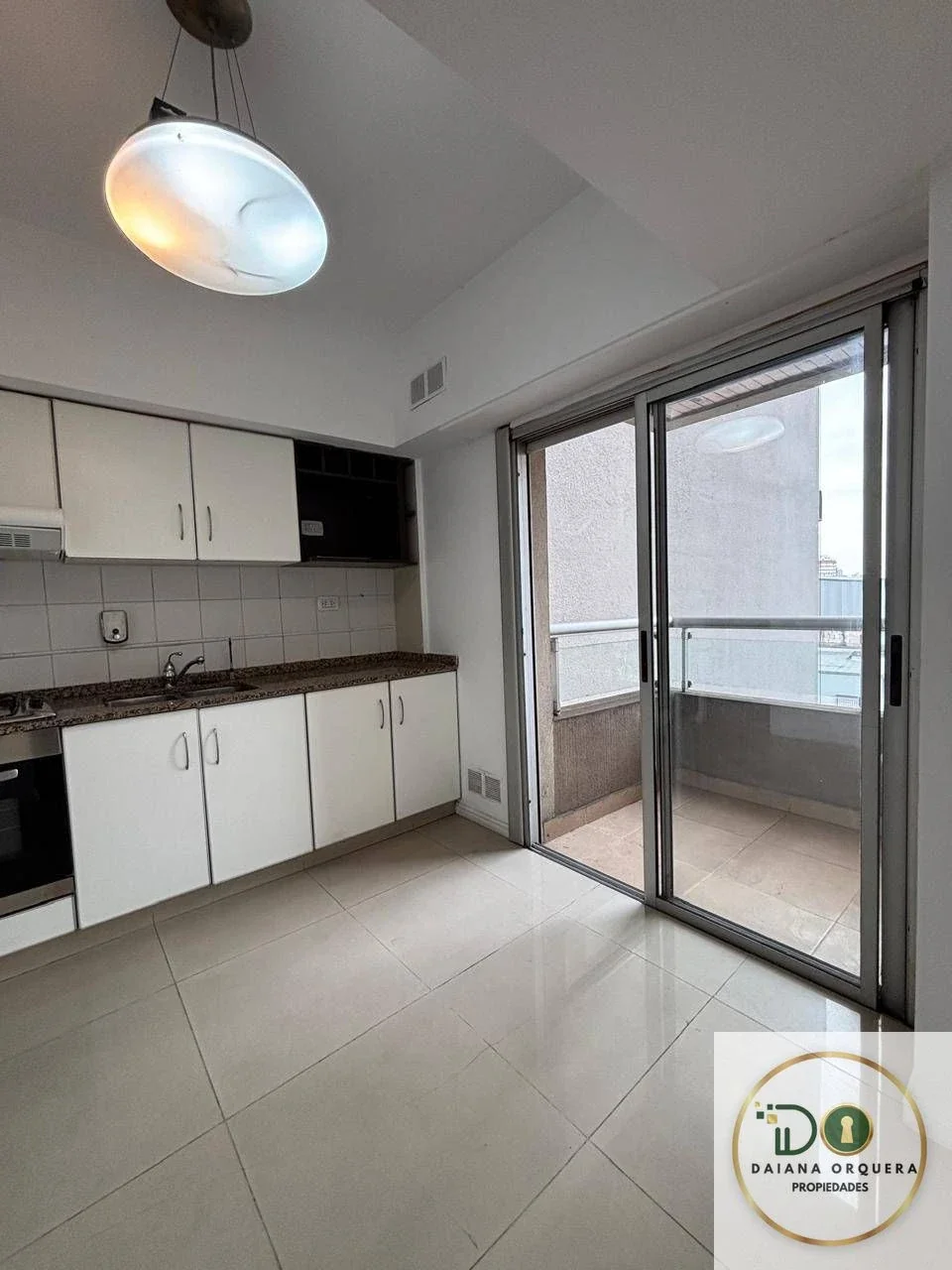 Departamento 3 amb en alquiler c/ cochera en Lanús Oeste - Imagen 4