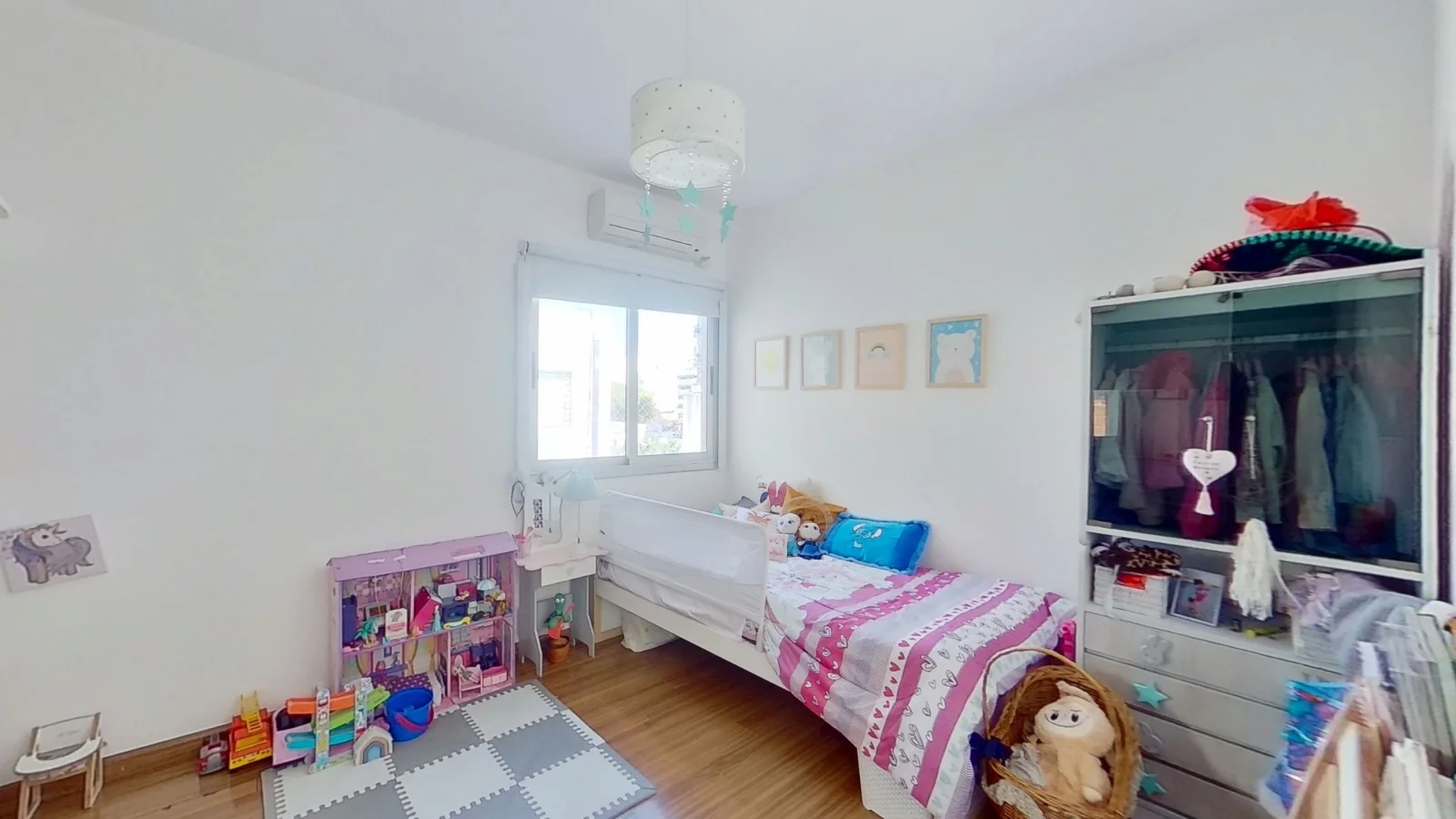 DEPARTAMENTO 3 AMBIENTES C/BALCÓN ATERRAZADO Y COCHERA VILLA DEL PARQUE - Imagen 4