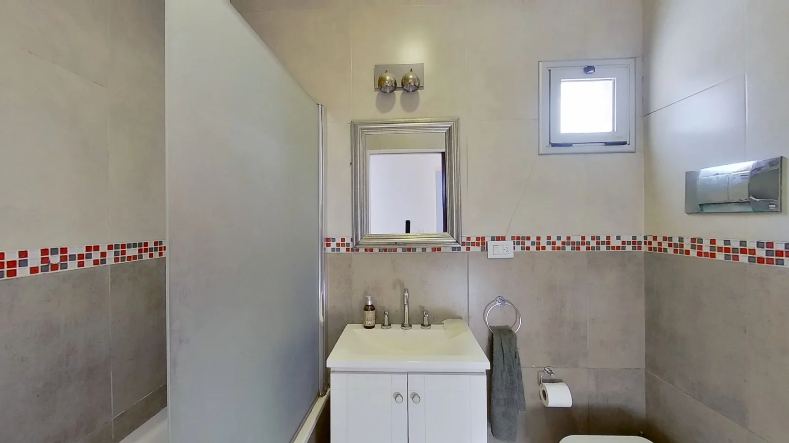 DEPARTAMENTO 3 AMBIENTES C/BALCÓN ATERRAZADO Y COCHERA VILLA DEL PARQUE - Imagen 3