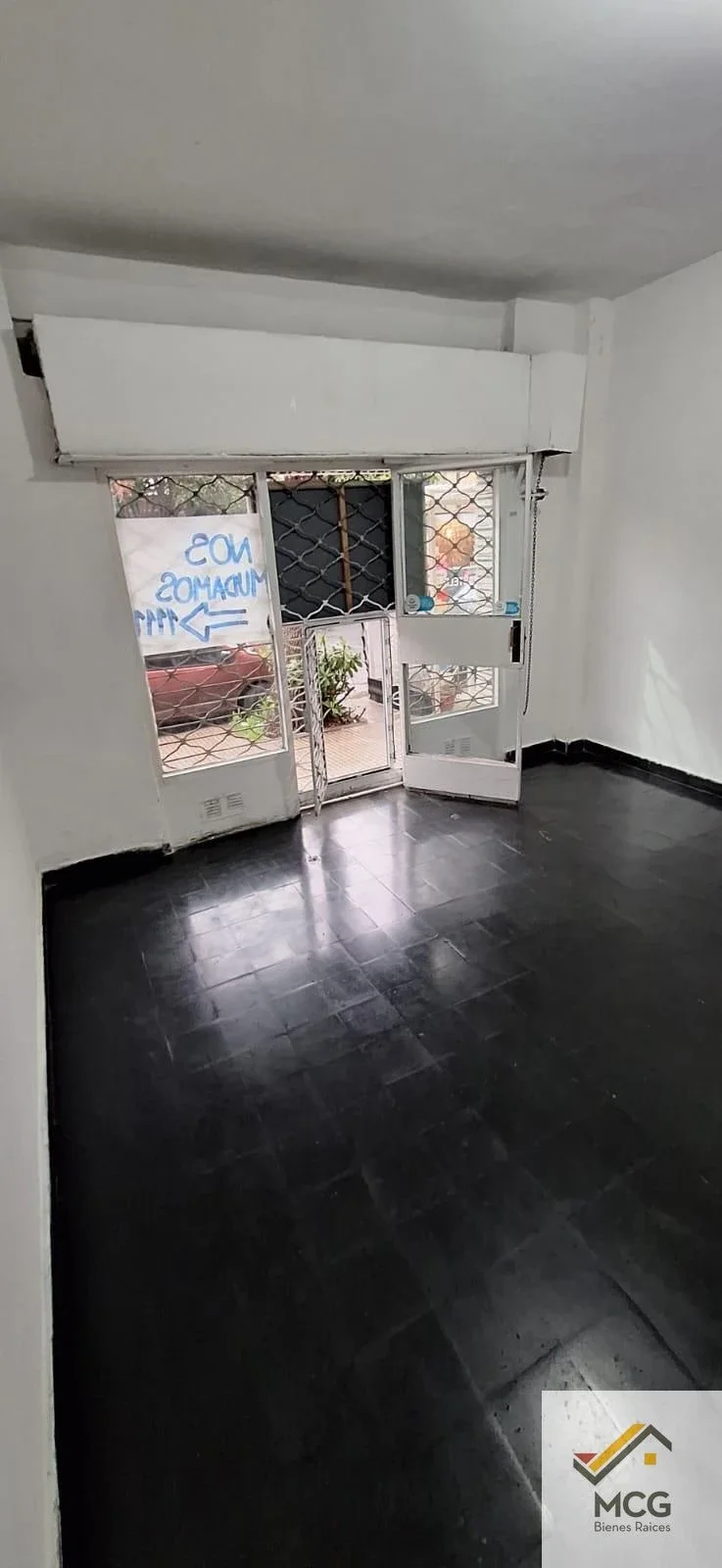 Local comercial en alquiler ubicado en Liniers - Imagen 4